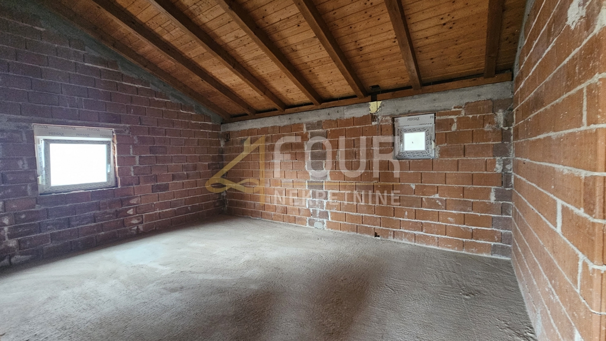 Srdoči, Rijeka, 104m2