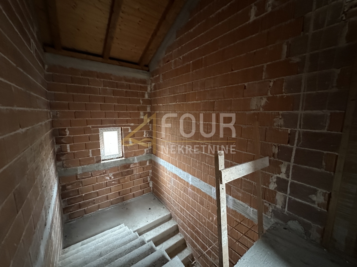 Srdoči, Rijeka, 104m2