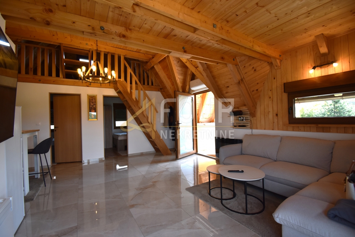 Karlovac - zona, casa indipendente, 114m2