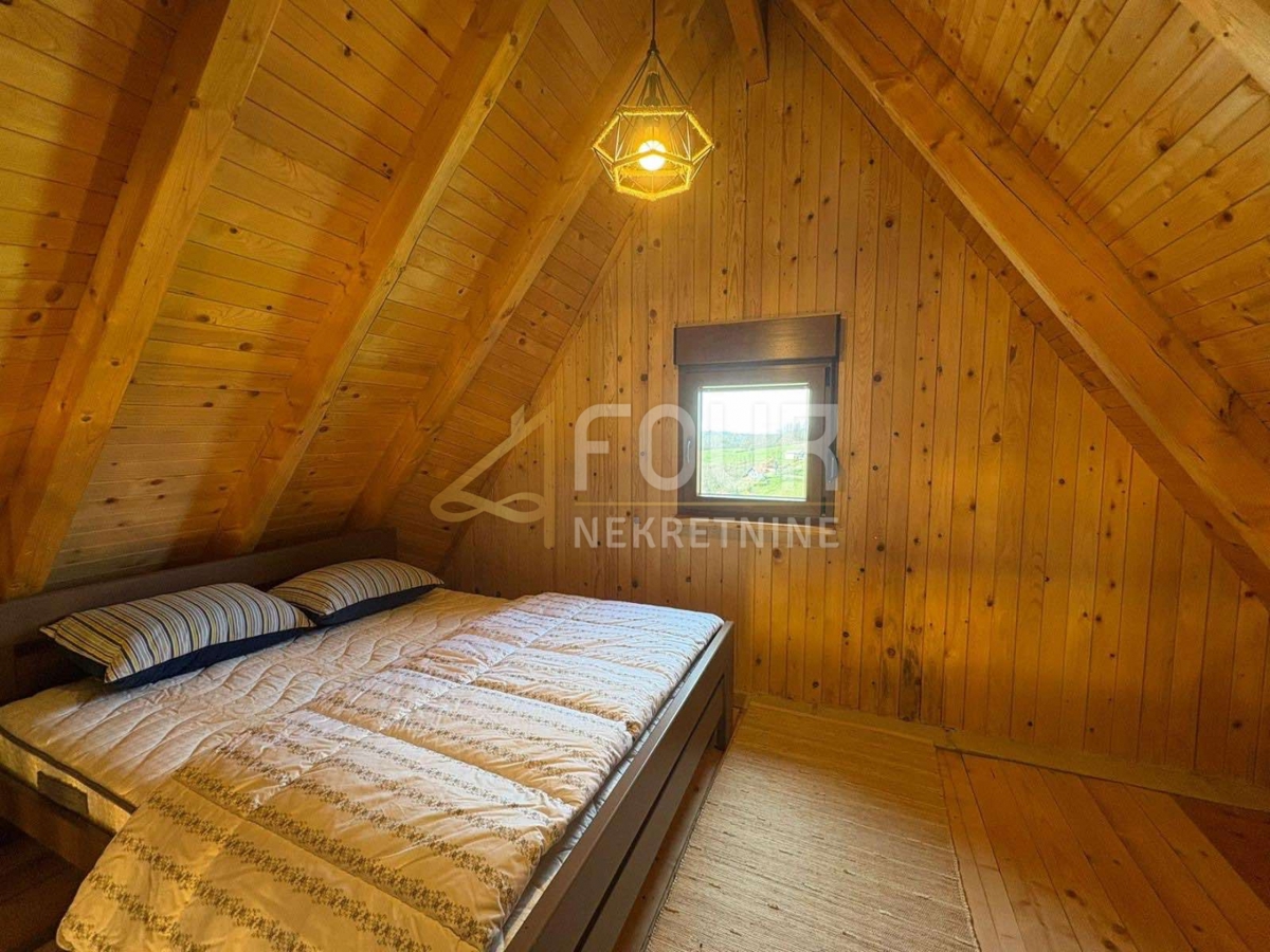 Karlovac - zona, casa indipendente, 114m2