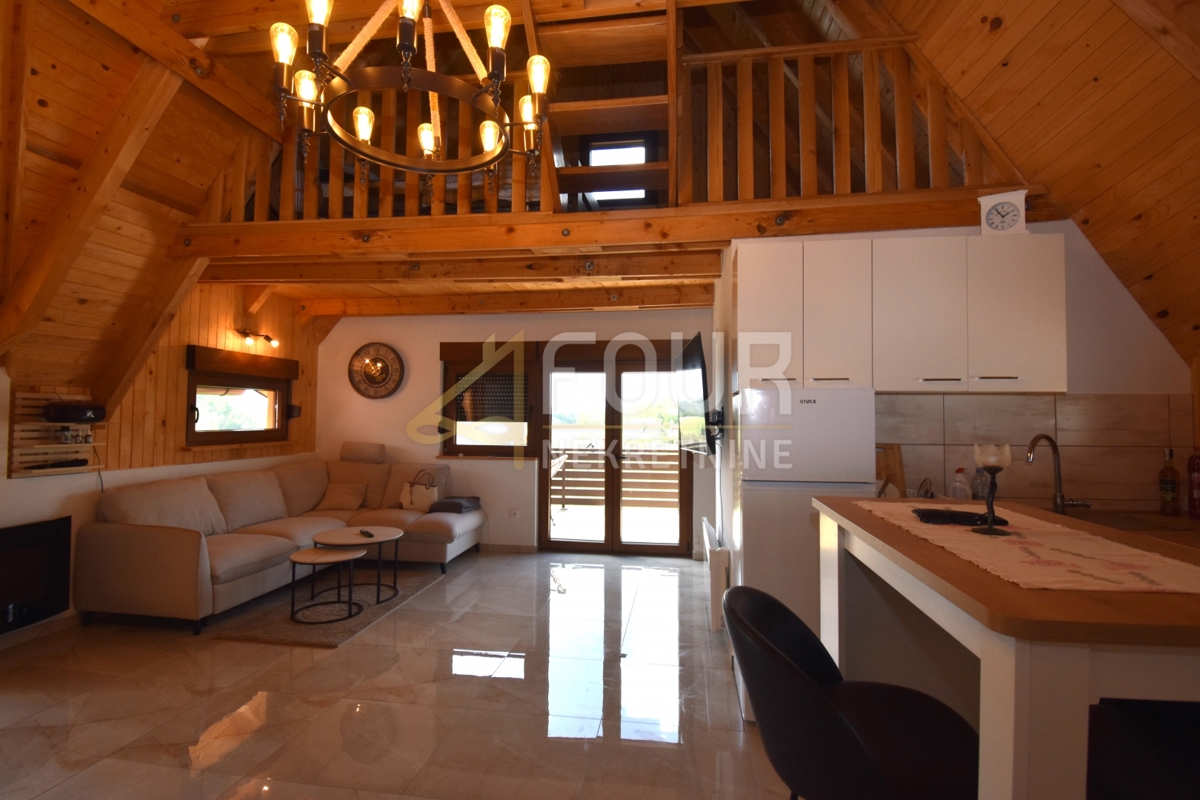 Karlovac - zona, casa indipendente, 114m2