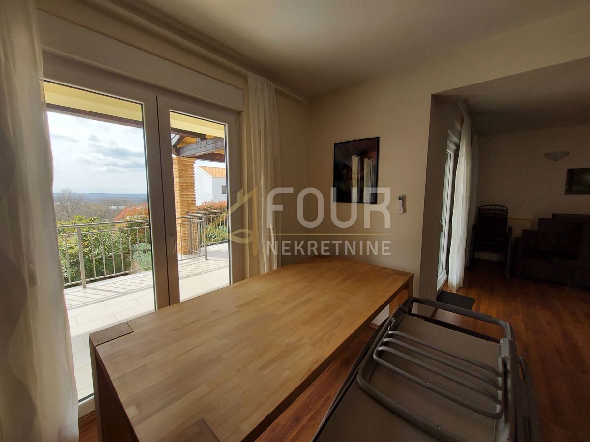 Kaštelir, Kaštelir-Labinci, 180m2