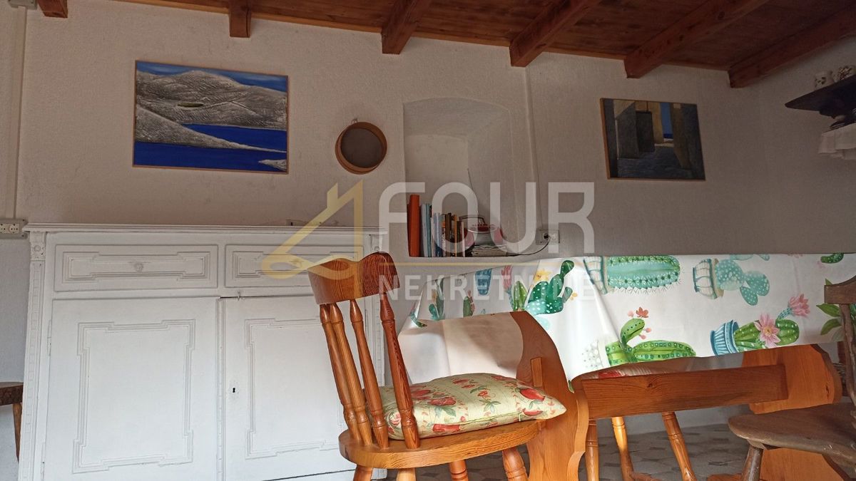 Cres, 60m2