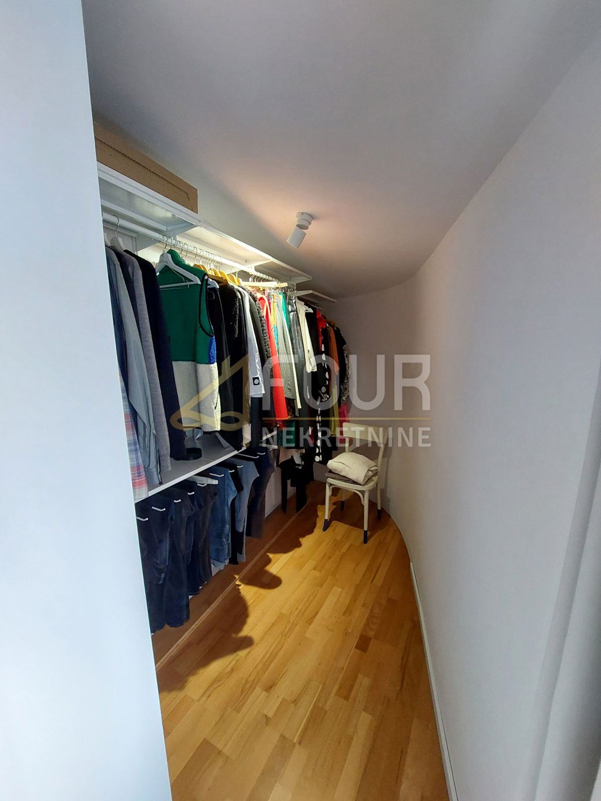 Centar, Rijeka, 101,90m2