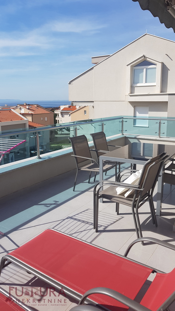 NOVALJA, VENDITA DI DUE APPARTAMENTI 87,73 M2, VISTA MERAVIGLIOSA!!!