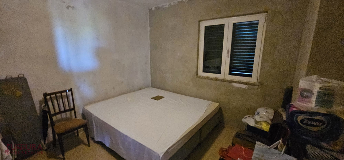 PAG - POVLJANA, CASA 300M2, 6 APPARTAMENTI, VENDITA, GARAGE, VISTA, POSIZIONE!!