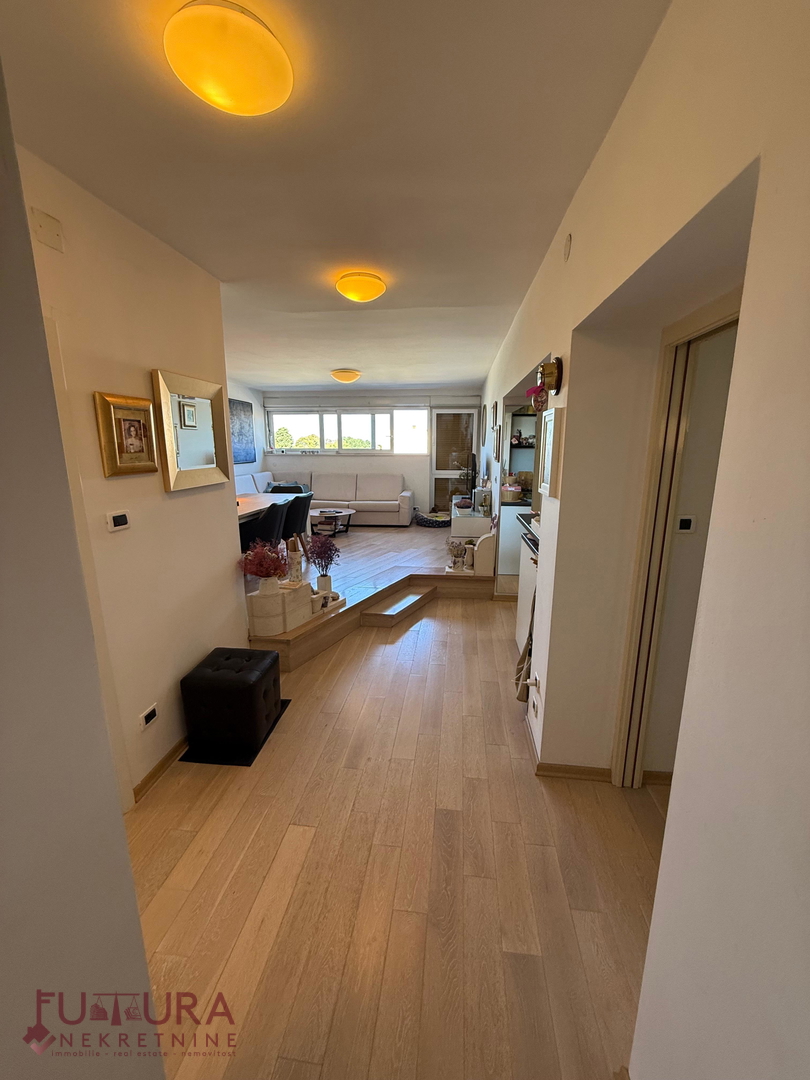 ZADAR - PENISOLA, APPARTAMENTO 65 M2, VENDITA, VISTA MARE, POSIZIONE!!!