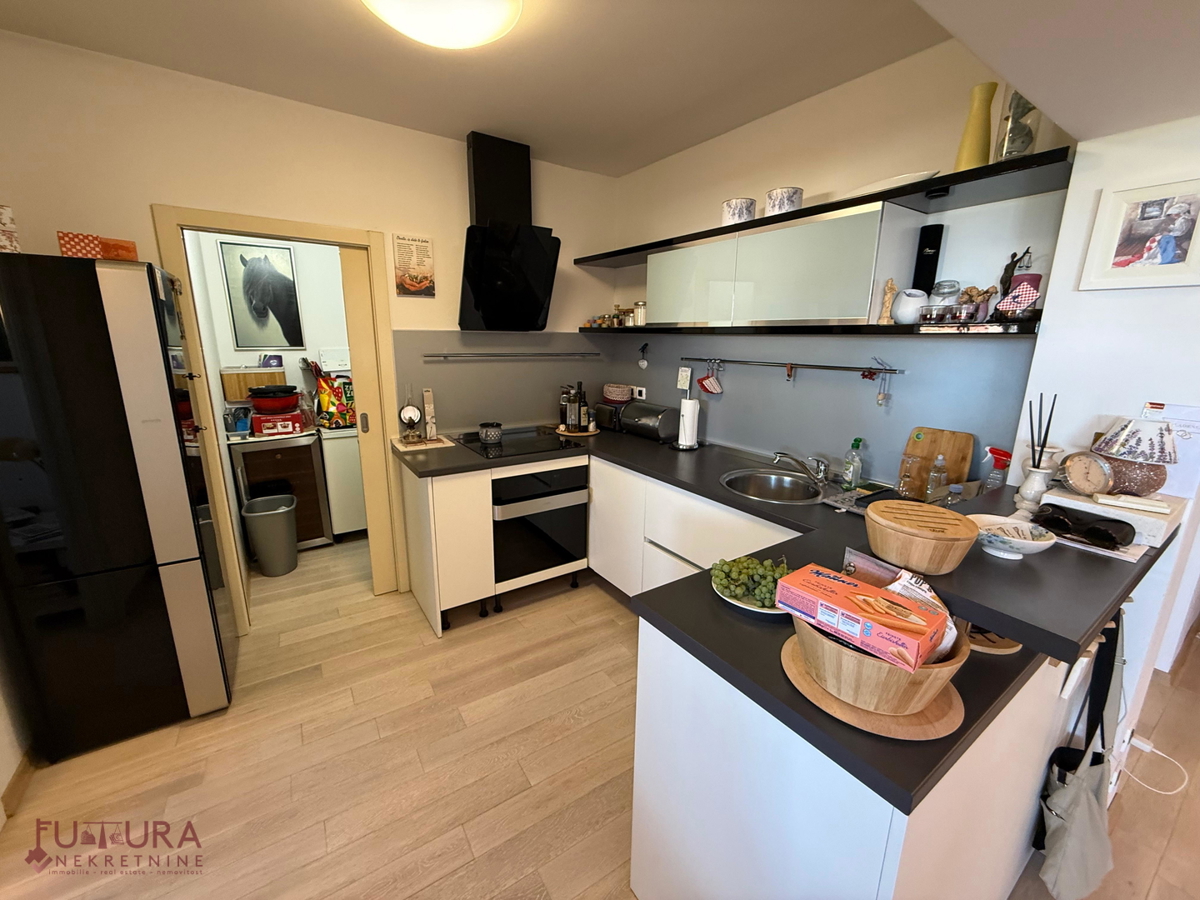 ZADAR - PENISOLA, APPARTAMENTO 65 M2, VENDITA, VISTA MARE, POSIZIONE!!!