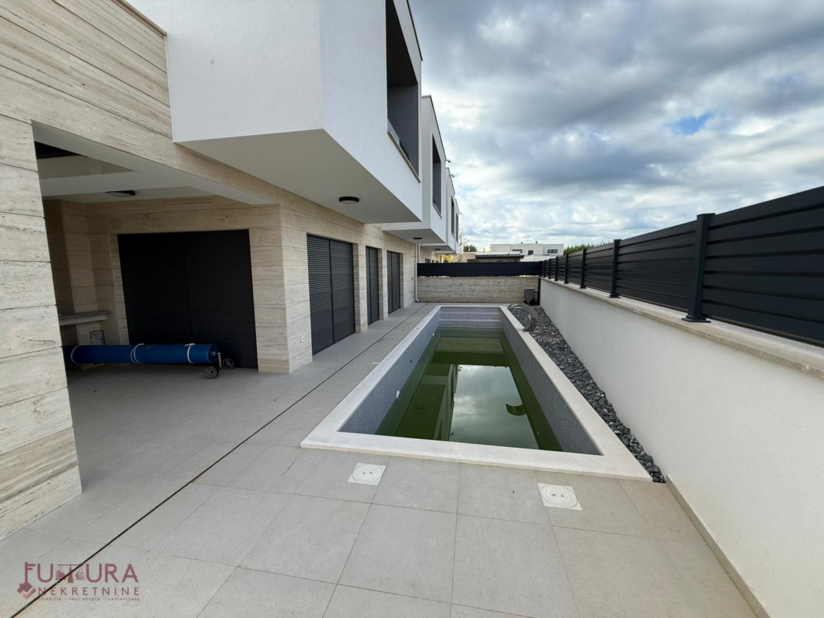 ZADAR - ZATON, CASA 220,43 M2, VENDITA, NUOVA, PISCINA, GIARDINO!!