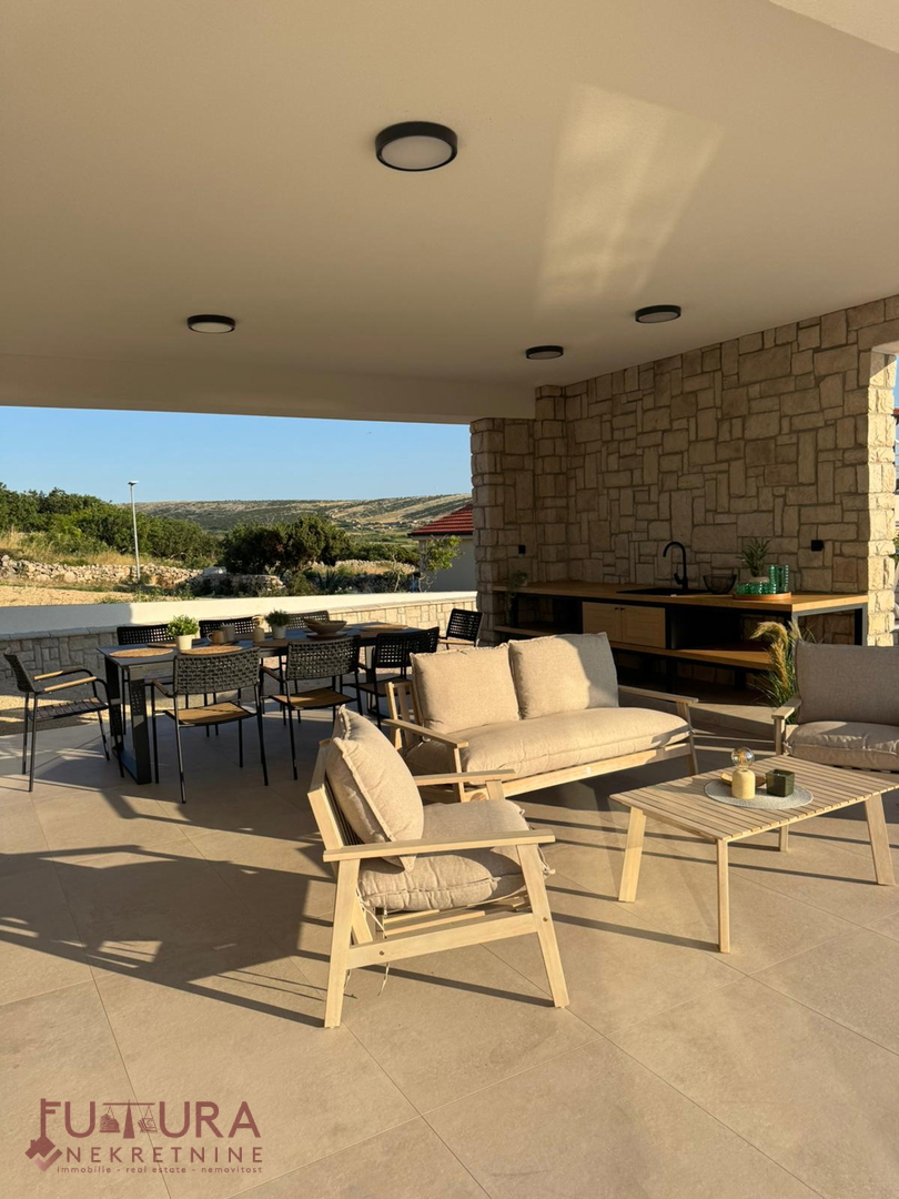PAG - KOLAN, VILLA IN VENDITA 190 M2, NUOVA, PISCINA, VISTA!!!