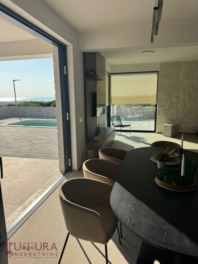 PAG - KOLAN, VILLA IN VENDITA 190 M2, NUOVA, PISCINA, VISTA!!!