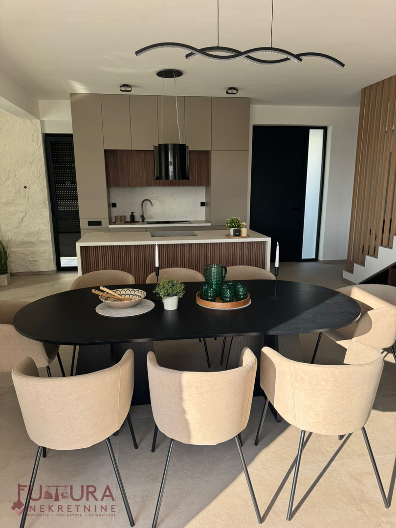 PAG - KOLAN, VILLA IN VENDITA 190 M2, NUOVA, PISCINA, VISTA!!!