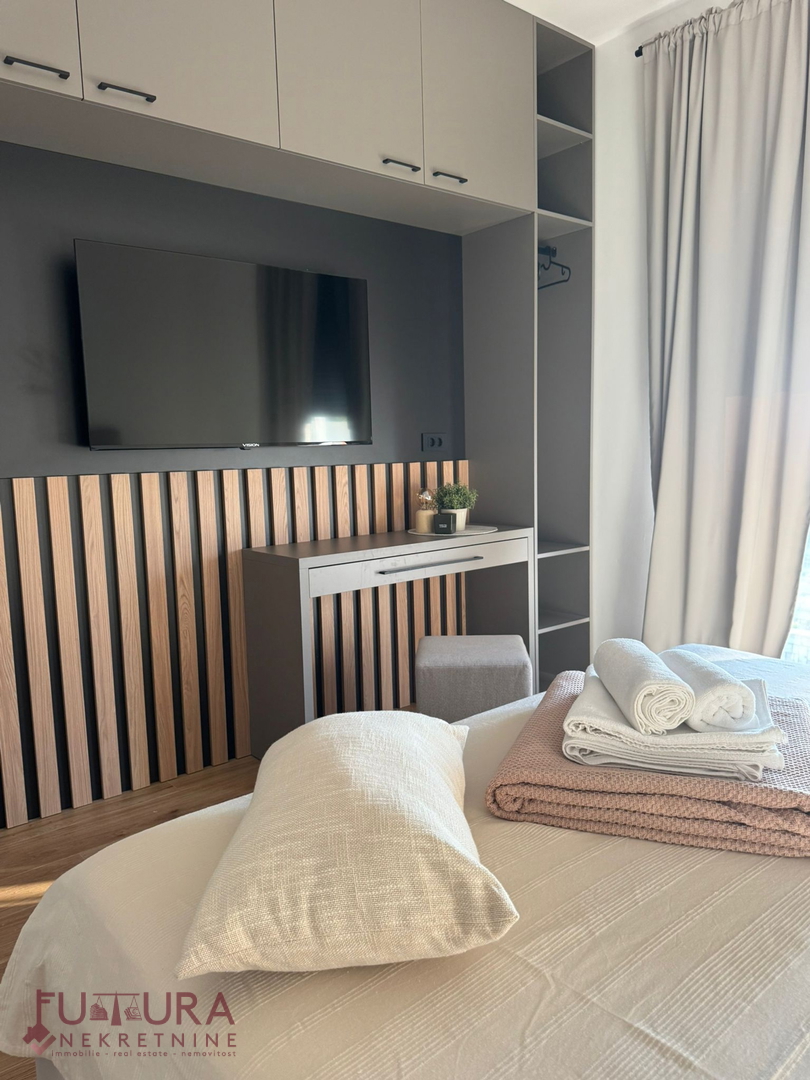 PAG - KOLAN, VILLA IN VENDITA 190 M2, NUOVA, PISCINA, VISTA!!!