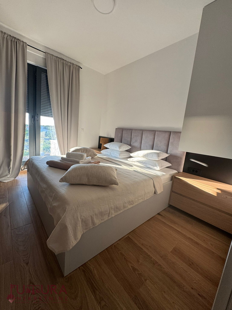 PAG - KOLAN, VILLA IN VENDITA 190 M2, NUOVA, PISCINA, VISTA!!!