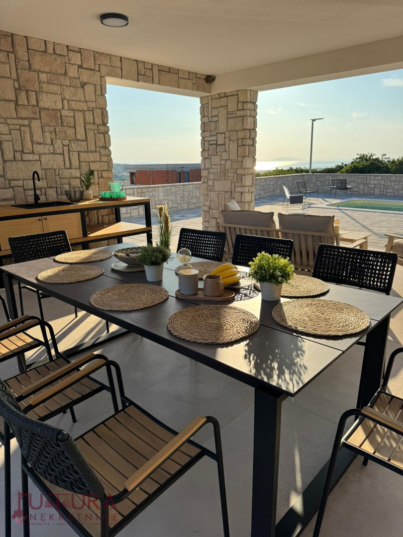 PAG - KOLAN, VILLA IN VENDITA 190 M2, NUOVA, PISCINA, VISTA!!!