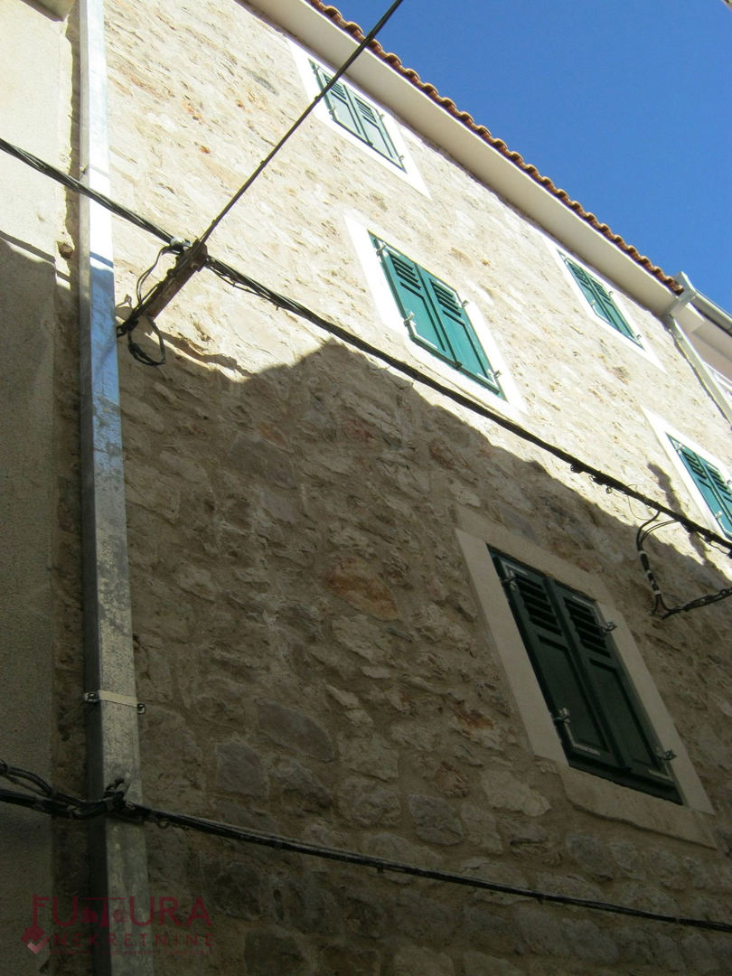 PAG - CENTRO, CASA 150 M2, VENDITA, STRUTTURA RICETTIVA TURISTICA RODATA, POSIZIONE!!!