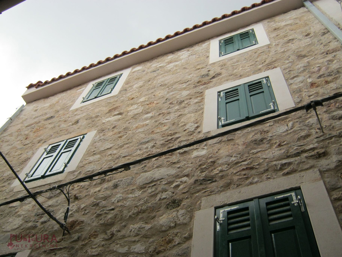 PAG - CENTRO, CASA 150 M2, VENDITA, STRUTTURA RICETTIVA TURISTICA RODATA, POSIZIONE!!!