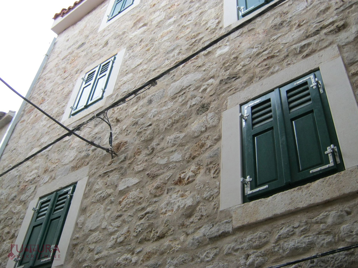 PAG - CENTRO, CASA 150 M2, VENDITA, STRUTTURA RICETTIVA TURISTICA RODATA, POSIZIONE!!!