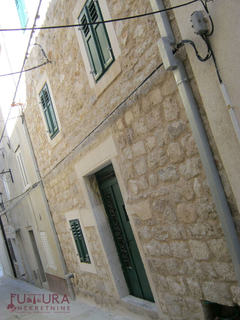 PAG - CENTRO, CASA 150 M2, VENDITA, STRUTTURA RICETTIVA TURISTICA RODATA, POSIZIONE!!!