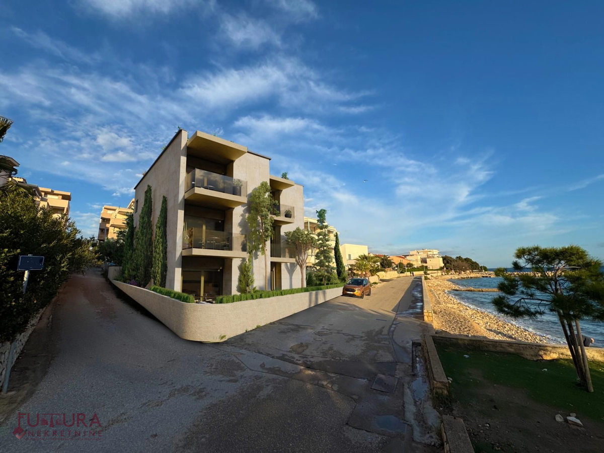 PAG - MANDRE, APPARTAMENTO 41,76 M2, VENDITA, PRIMA FILA, VISTA APERTA, GIARDINO!!