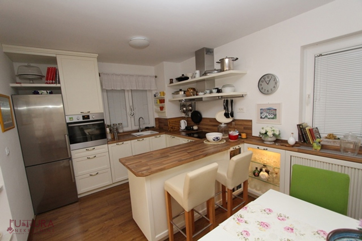 PAG, VENDITA CASA 298 M2, VISTA, POSIZIONE!!