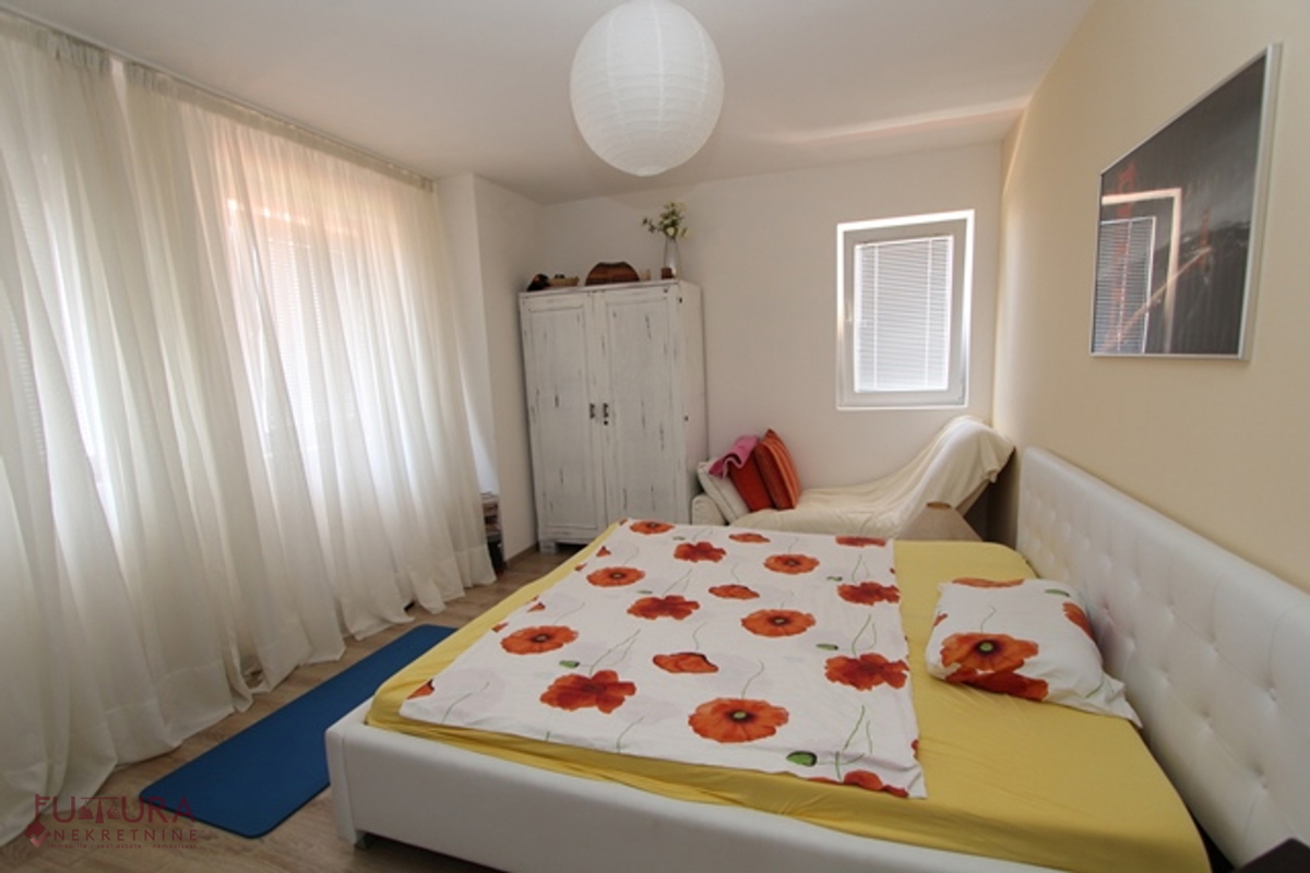 PAG, VENDITA CASA 298 M2, VISTA, POSIZIONE!!