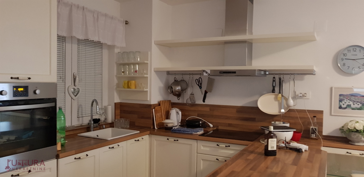 PAG, VENDITA CASA 298 M2, VISTA, POSIZIONE!!