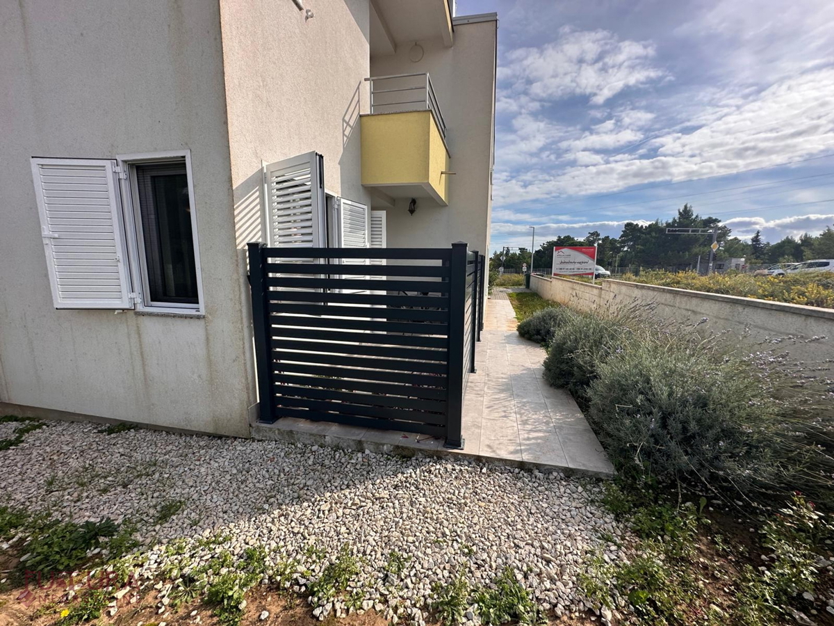 ZADAR - NIN, APPARTAMENTO 49,29 M2, VENDITA, GIARDINO, POSIZIONE!!!