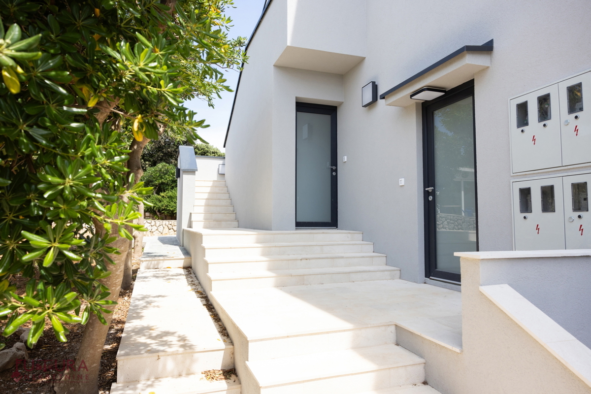 PAG - MANDRE, APPARTAMENTO 101,52 M2, VENDITA, NUOVO, GIARDINO, GARAGE, POSIZIONE!!!