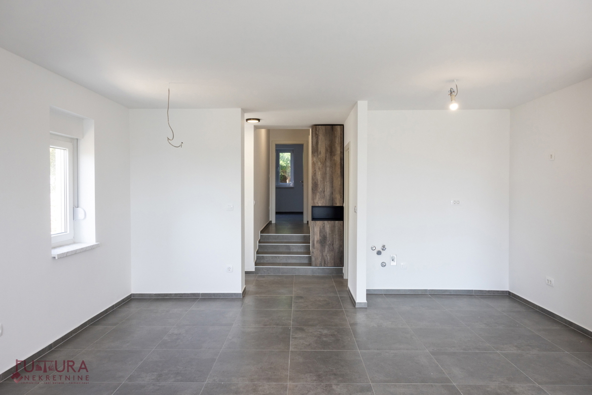 PAG - MANDRE, APPARTAMENTO 101,52 M2, VENDITA, NUOVO, GIARDINO, GARAGE, POSIZIONE!!!