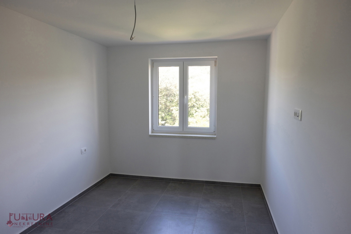 PAG - MANDRE, APPARTAMENTO 100,32 M2, VENDITA, VISTA, GIARDINO, GARAGE, POSIZIONE!!!