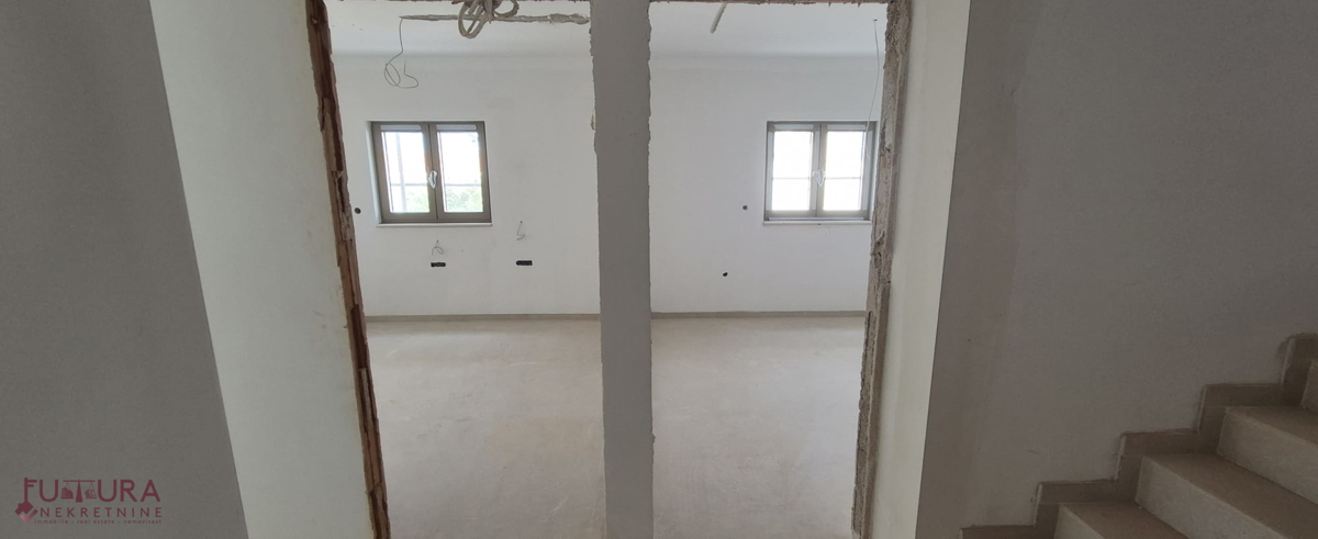 PAG - MANDRE, APPARTAMENTO 131,72 M2, VENDITA, PRIMA FILA, VISTA APERTA, GIARDINO, TERRAZZA SUL TETTO!!!