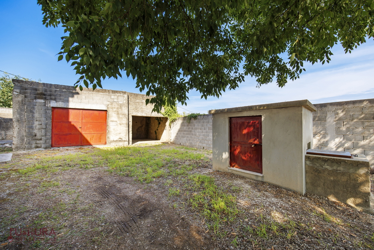 ZADAR - SMILČIĆ, CASA 470 M2, VENDITA, GARAGE!