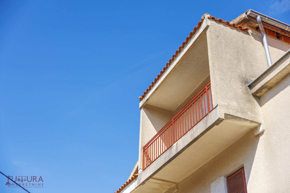 ZADAR - SMILČIĆ, CASA 470 M2, VENDITA, GARAGE!