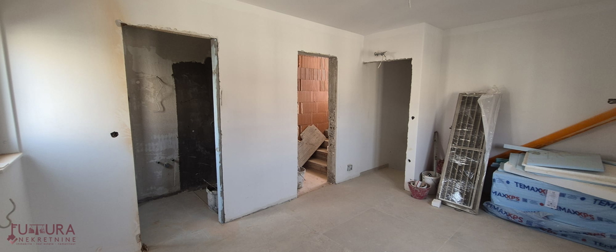 PAG - MANDRE, APPARTAMENTO 41,76 M2, VENDITA, PRIMA FILA, VISTA APERTA, GIARDINO!!