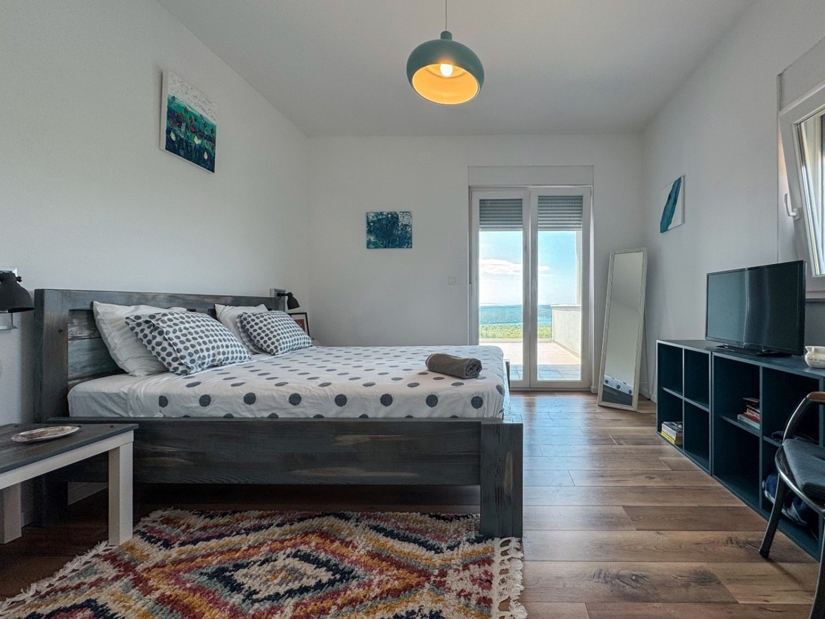 Villa moderna con piscina e vista mare – Immobili in Istria