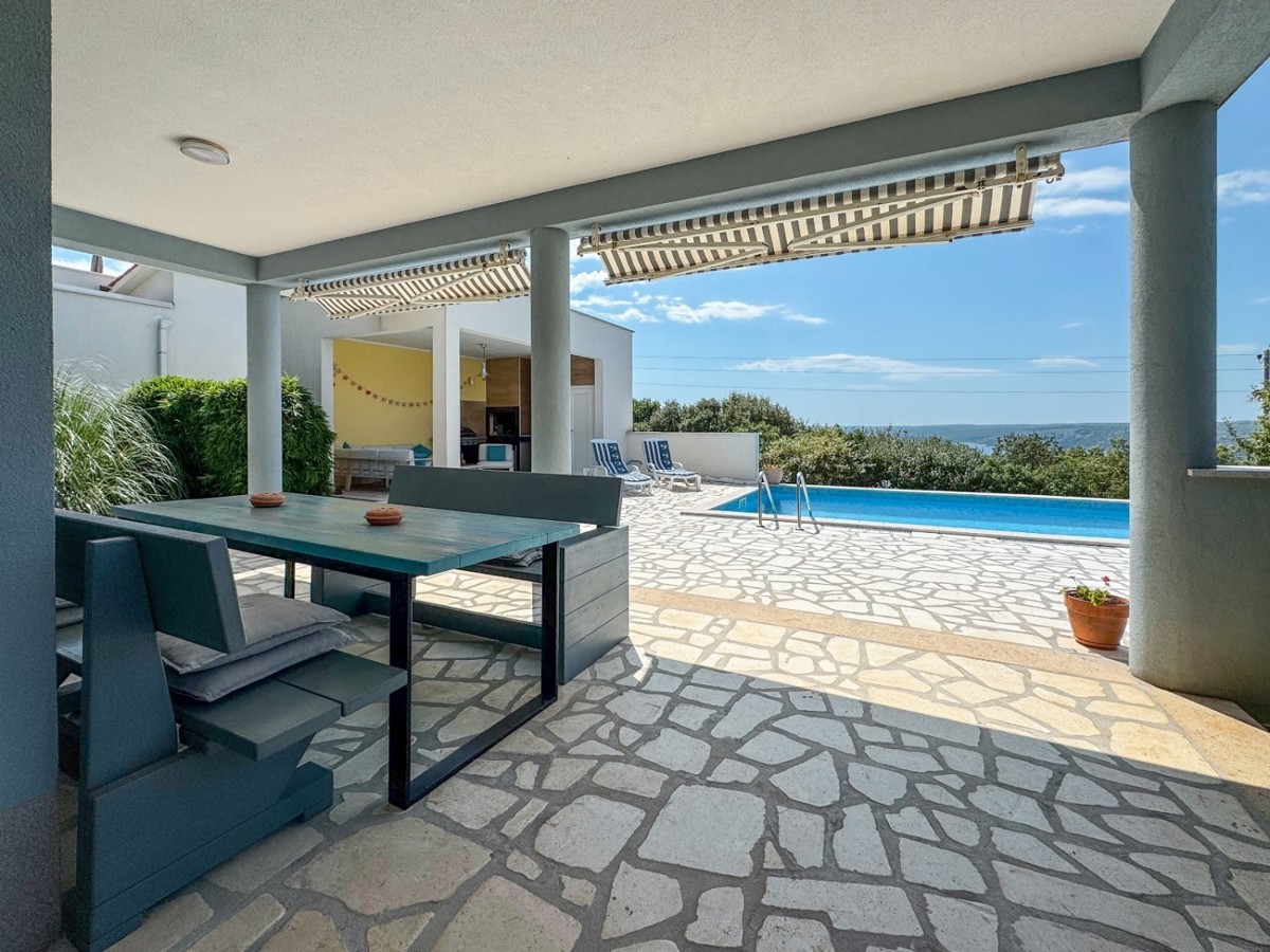 Villa moderna con piscina e vista mare – Immobili in Istria