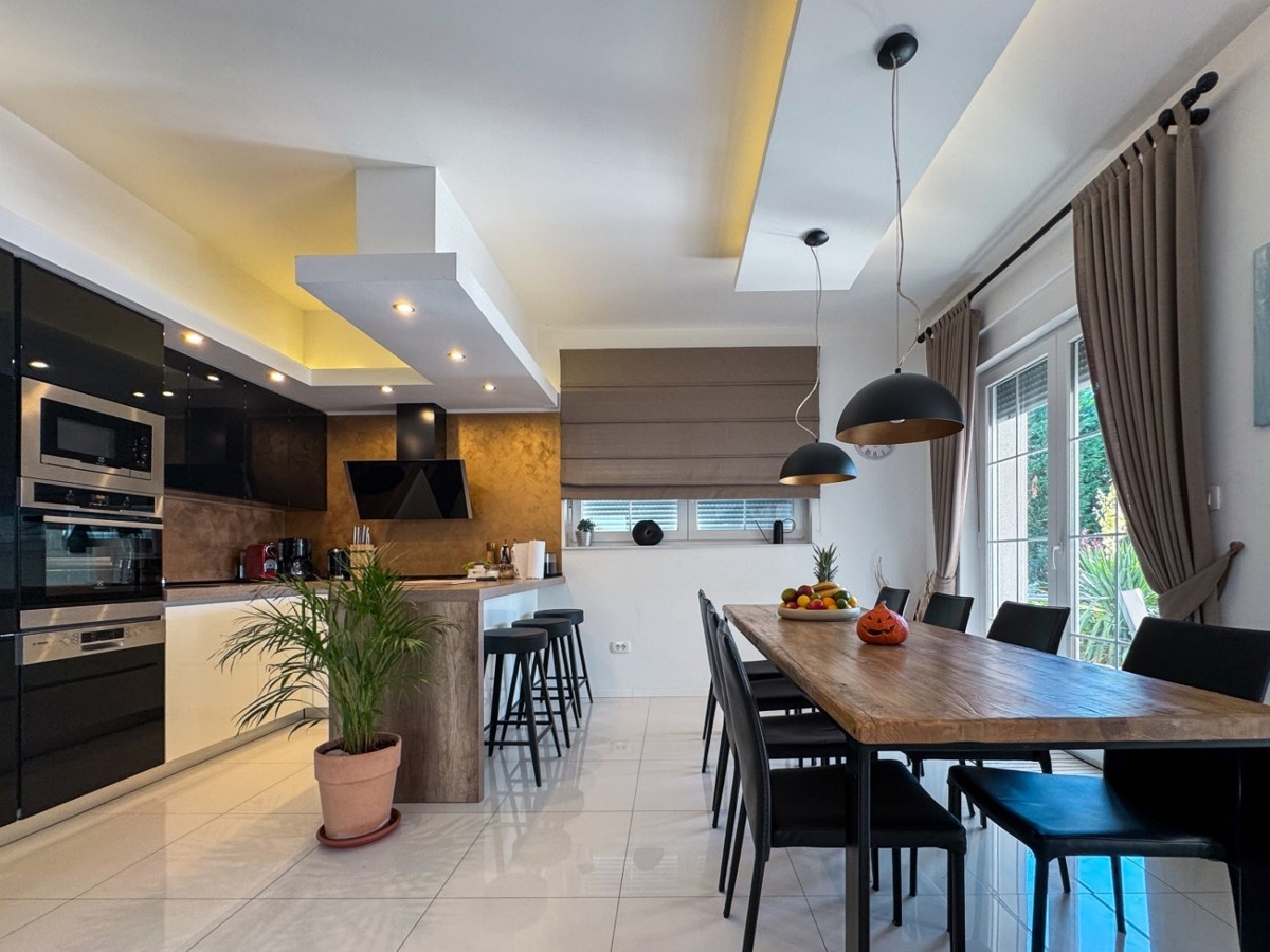 Ekskluzivna nepremičnina na Istri – okolica Labina, vaša hiša iz sanj za nakup