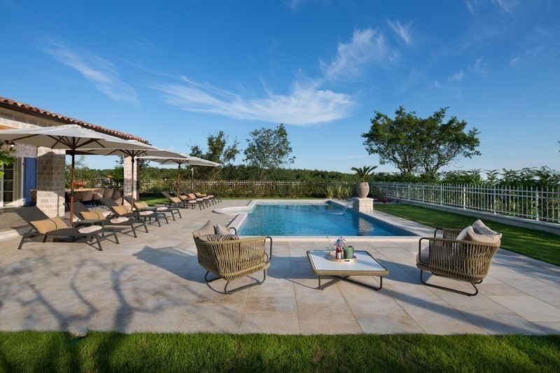 Villa di Lusso con Piscina in Vendita nel Cuore dell’Istria – Zona Tranquilla, 4 Camere