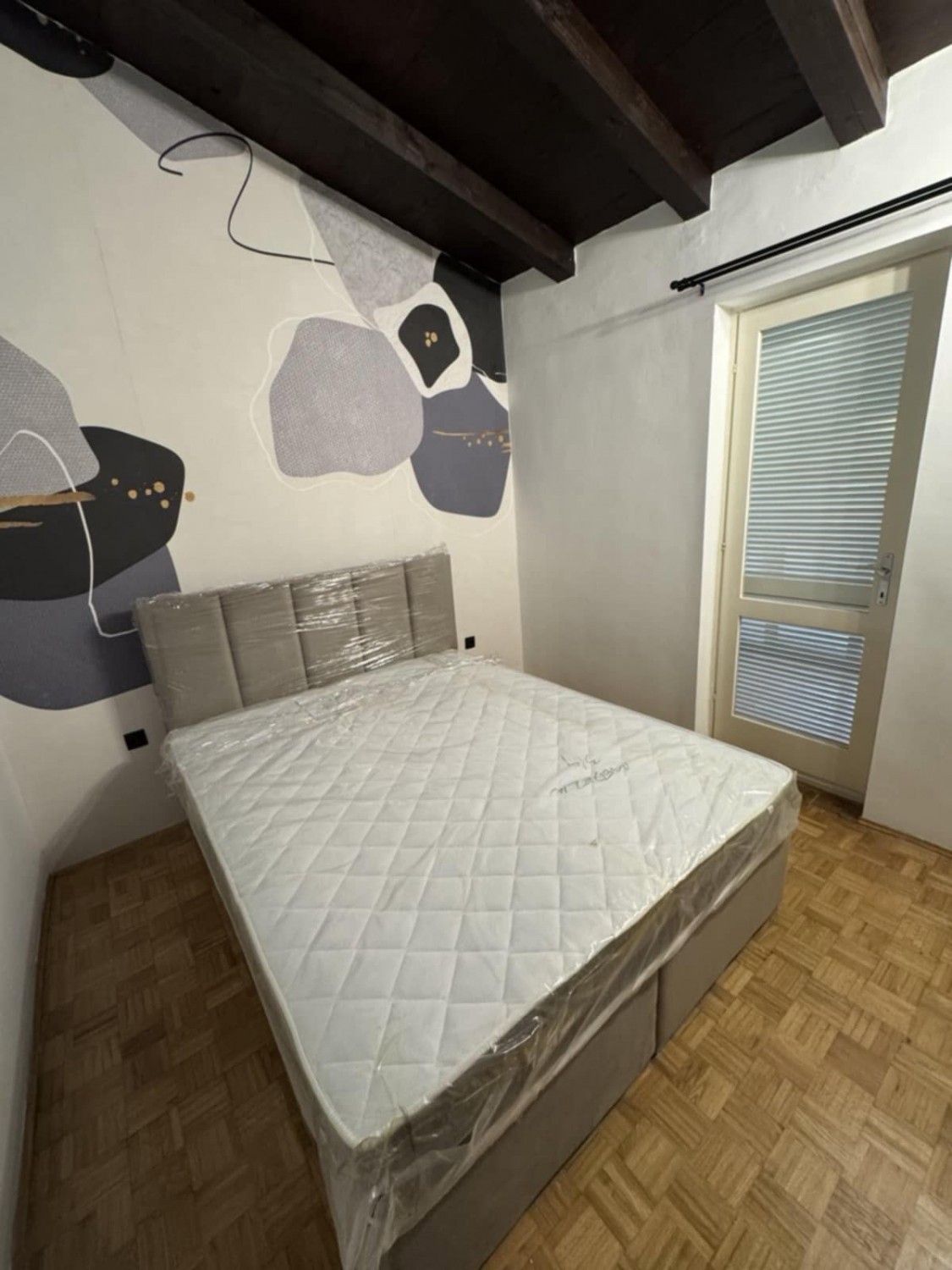 Červar-Porat – casa a schiera ristrutturata, a soli 300 m dal mare