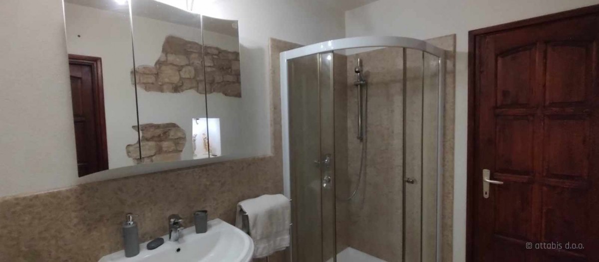 SVETVINČENAT- Appartamento al centro