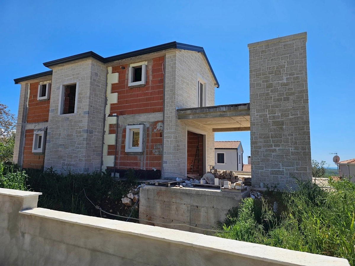 Villa con piscina vicino a Parenzo