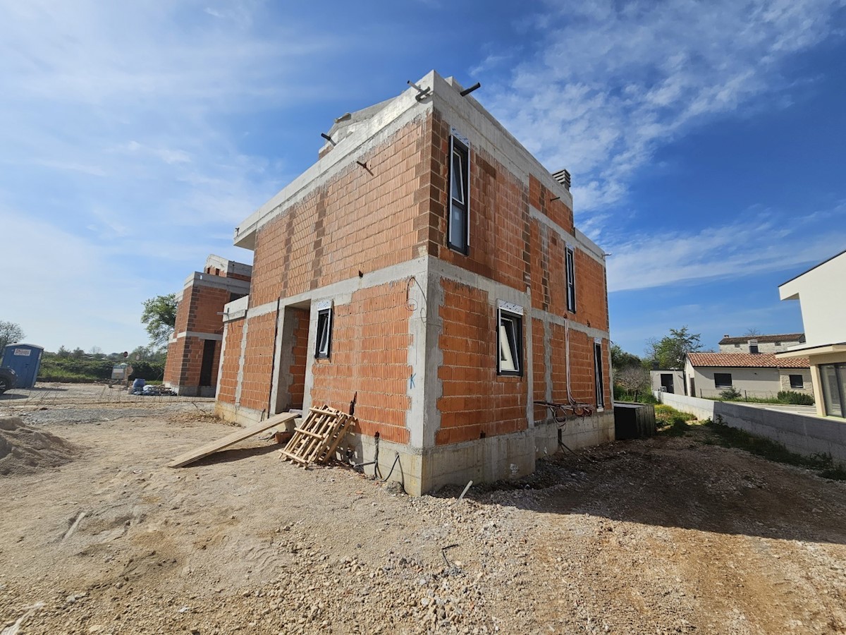 POREČ, villa con vista mare a Parenzo, cca 4 km