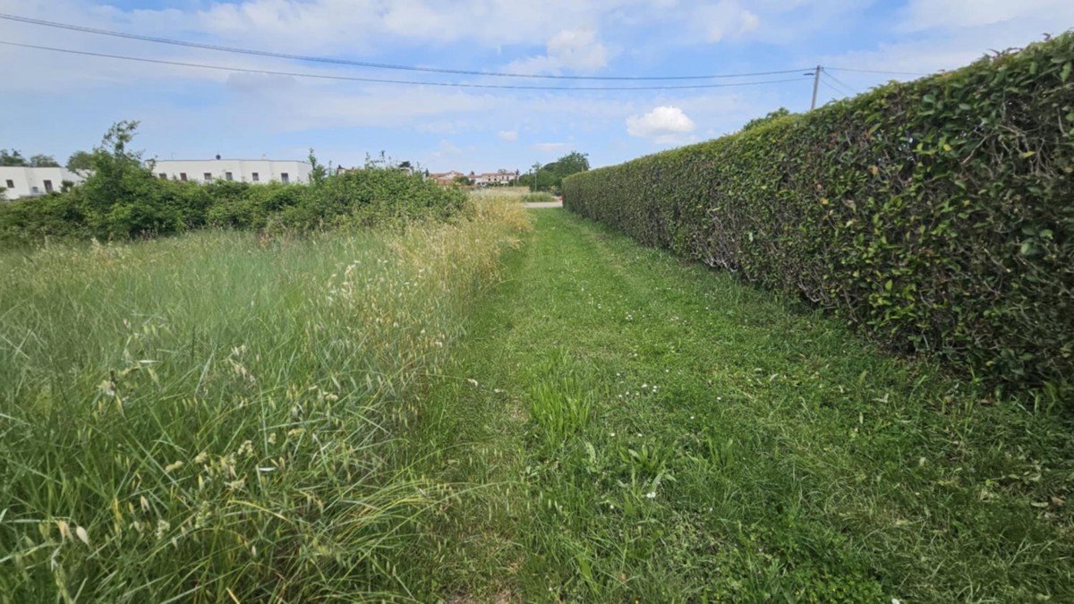 Terreno edificabile in vedita a Kaštelir