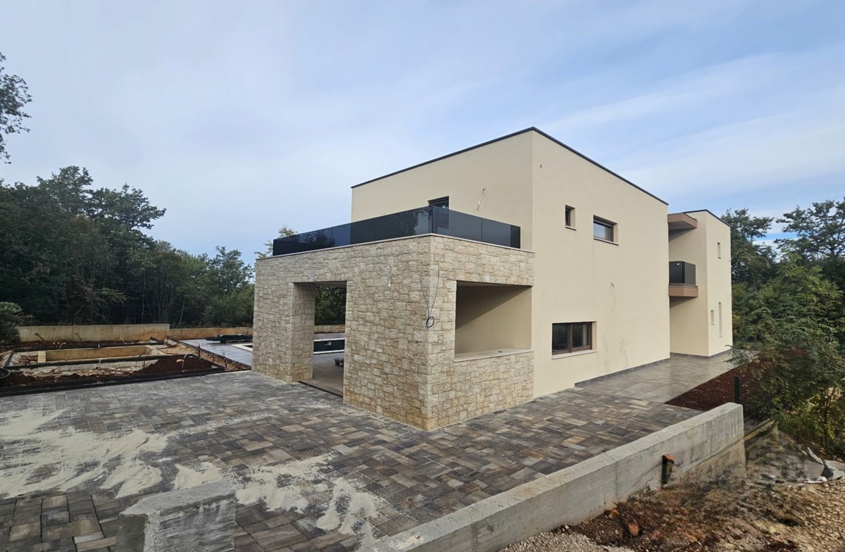 Villa moderna con piscina vicino a Parenzo