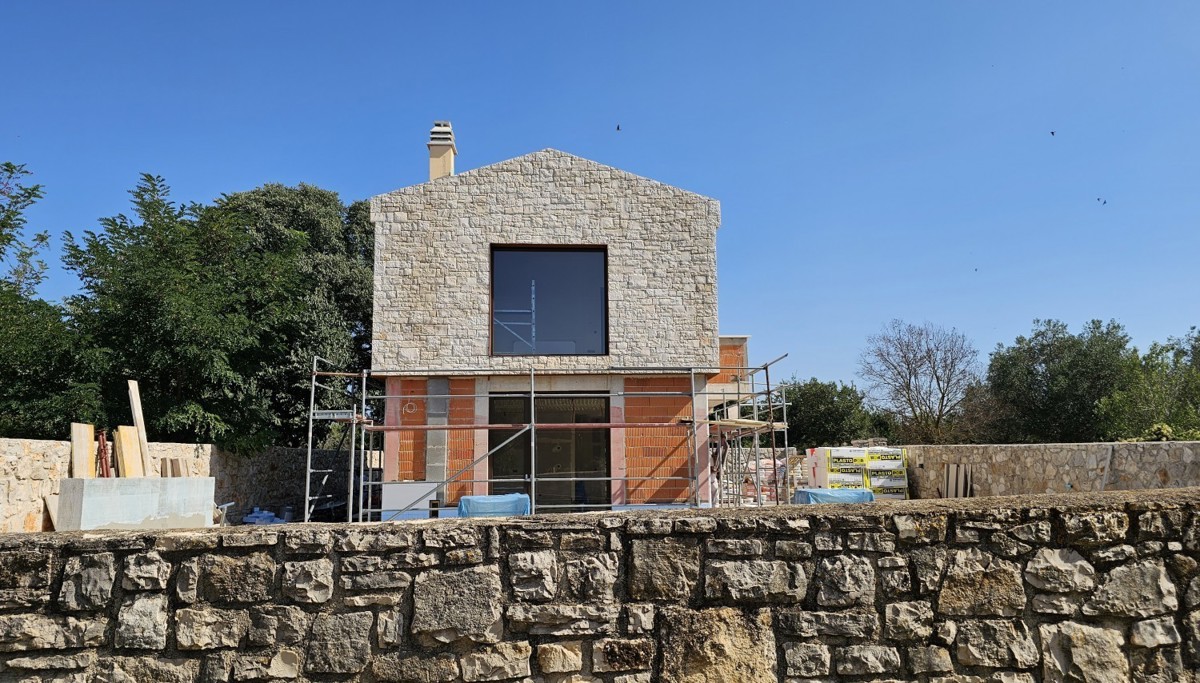 Villa di Lusso nel Cuore dell’Istria – Bale