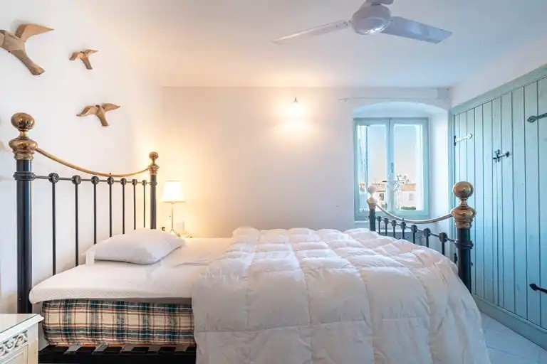 Casa in Pietra in Vendita in Istria – 4 Camere da Letto, Ristrutturata 2023, Vicino a Poreč