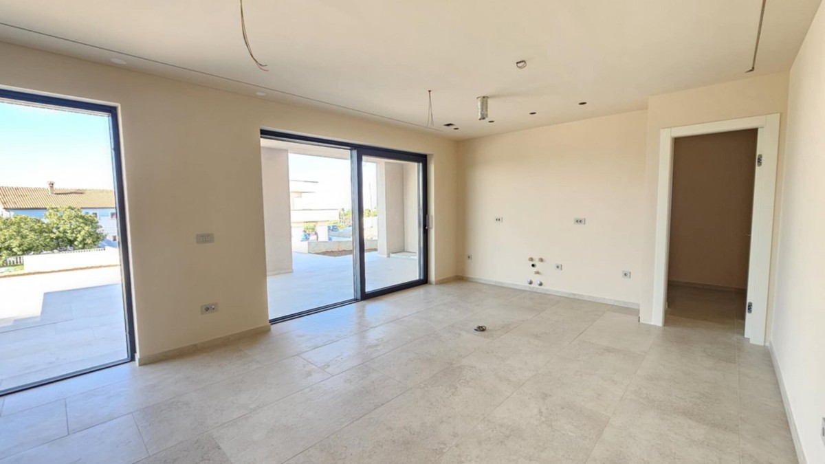 Villa con vista mare in Istria, Parenzo, vendita