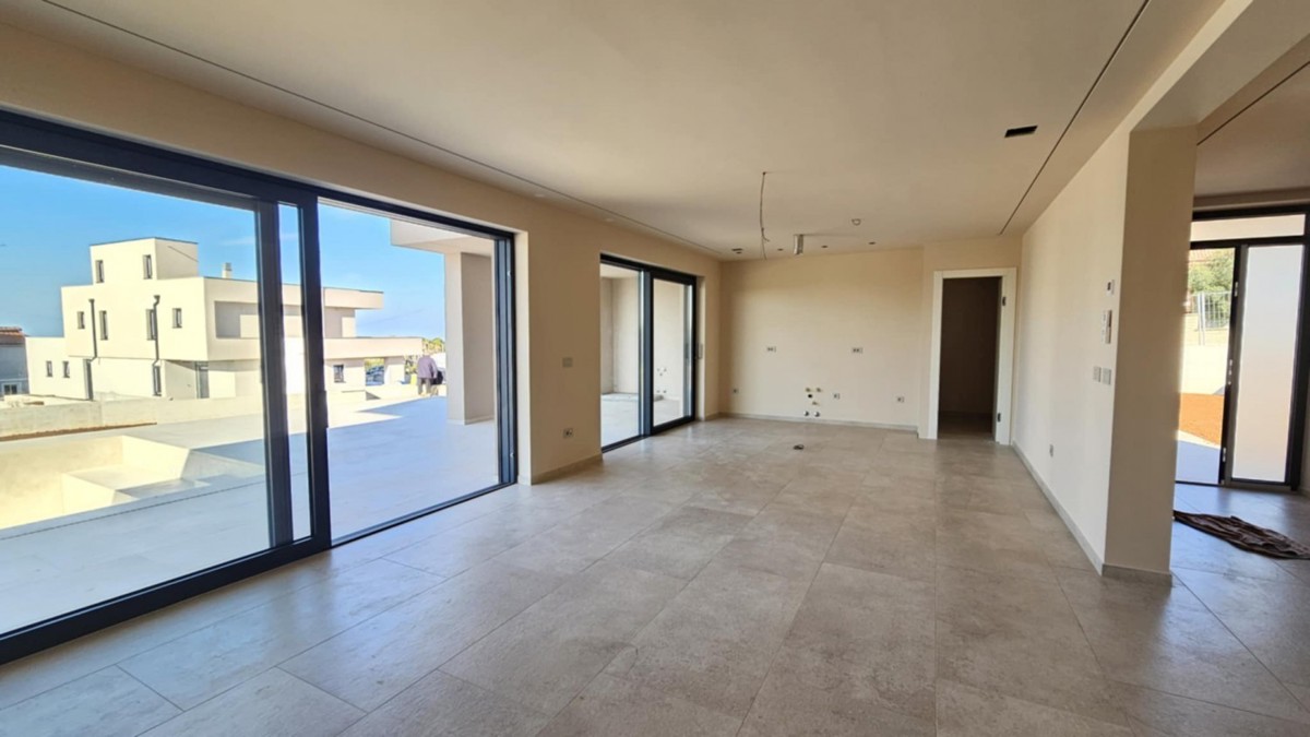 Villa con vista mare in Istria, Parenzo, vendita