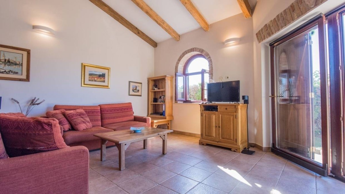 Casa bifamiliare con vista mare – a 10 km da Parenzo – Arredata, 100 m²